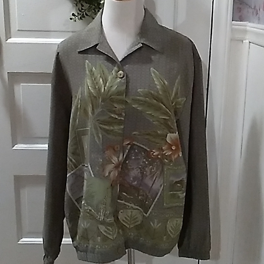 Vintage Teddi medium shirt